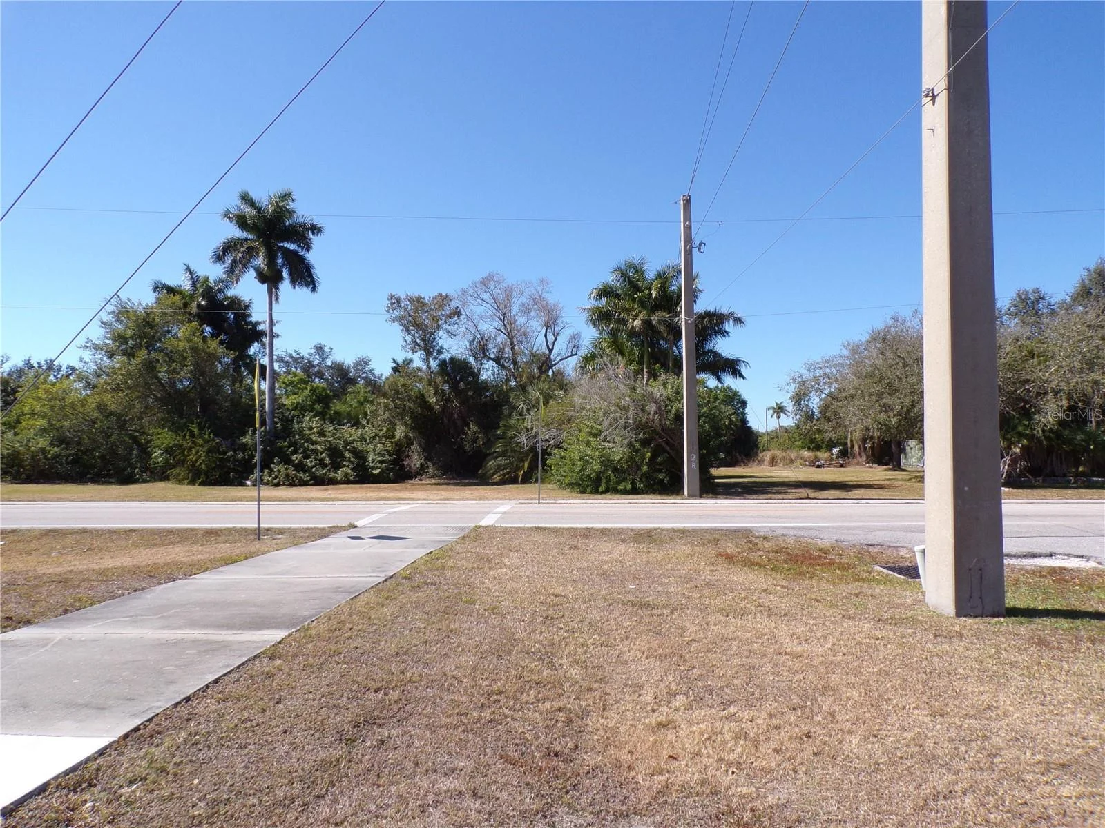 711 COOPER ST, PUNTA GORDA, FL — photo 3