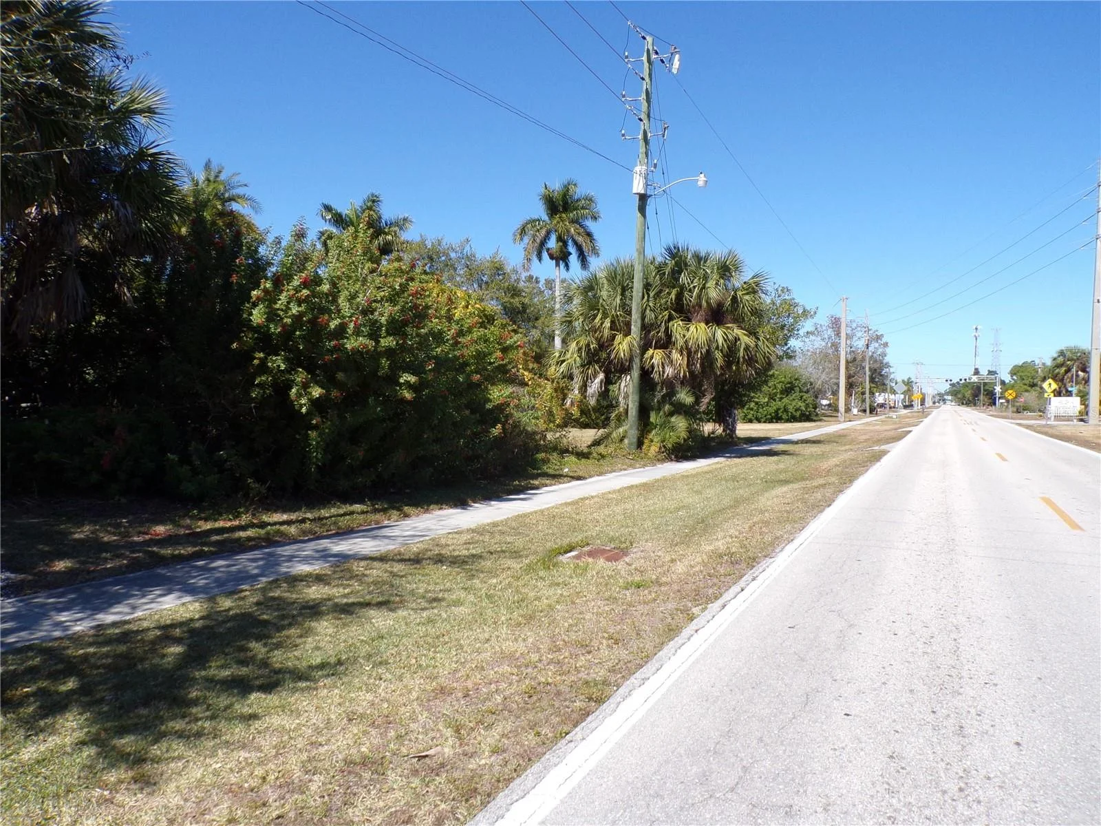 711 COOPER ST, PUNTA GORDA, FL — photo 14