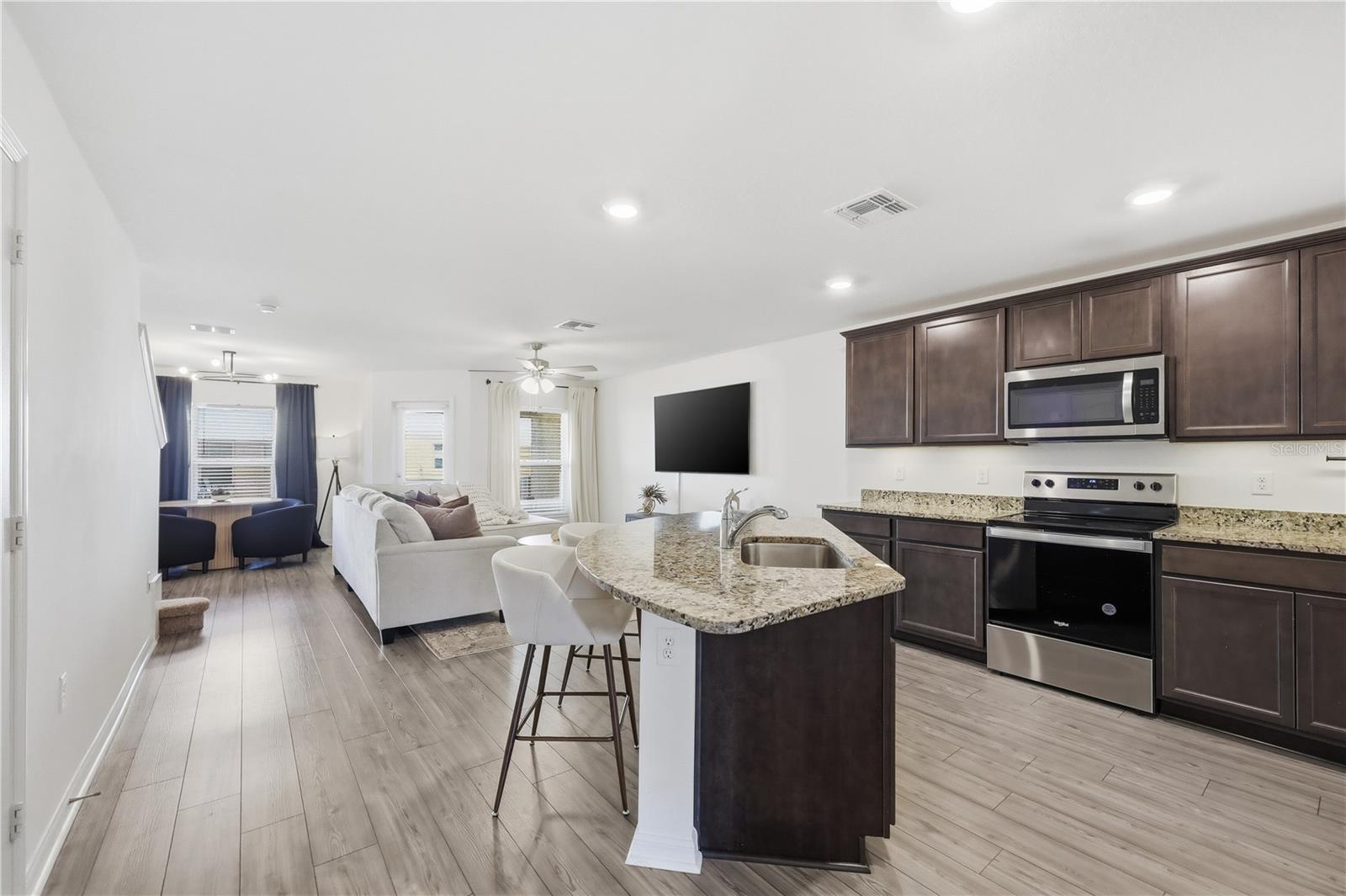 1675 WYNFORD CIR, TAVARES, FL — photo 20