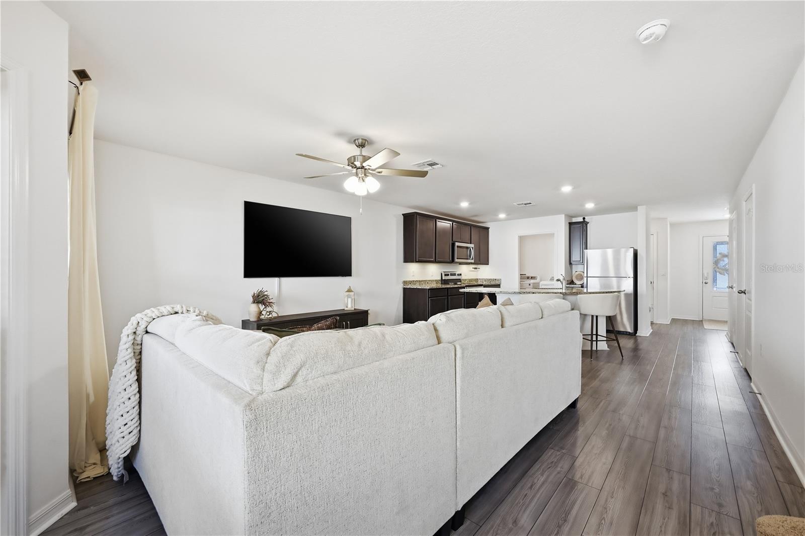 1675 WYNFORD CIR, TAVARES, FL — photo 40