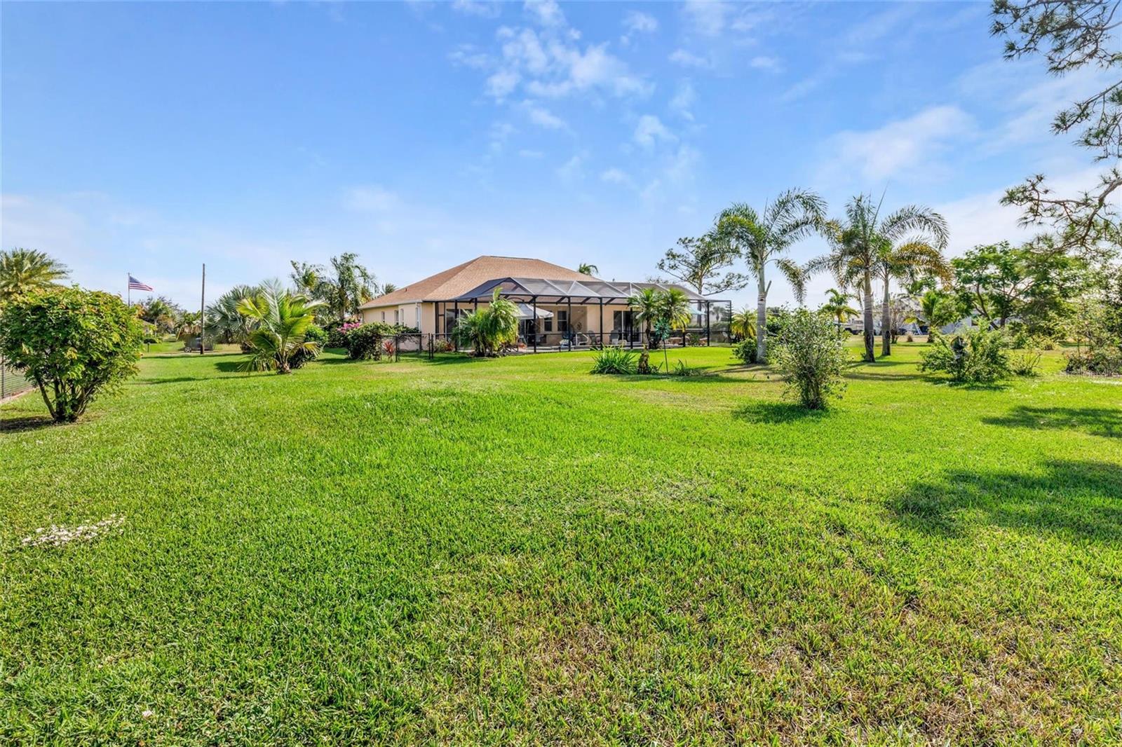 245 ROTONDA BLVD N, ROTONDA WEST, FL — photo 40