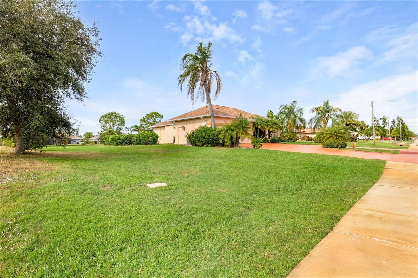 245 ROTONDA BLVD N, ROTONDA WEST, FL — photo 46