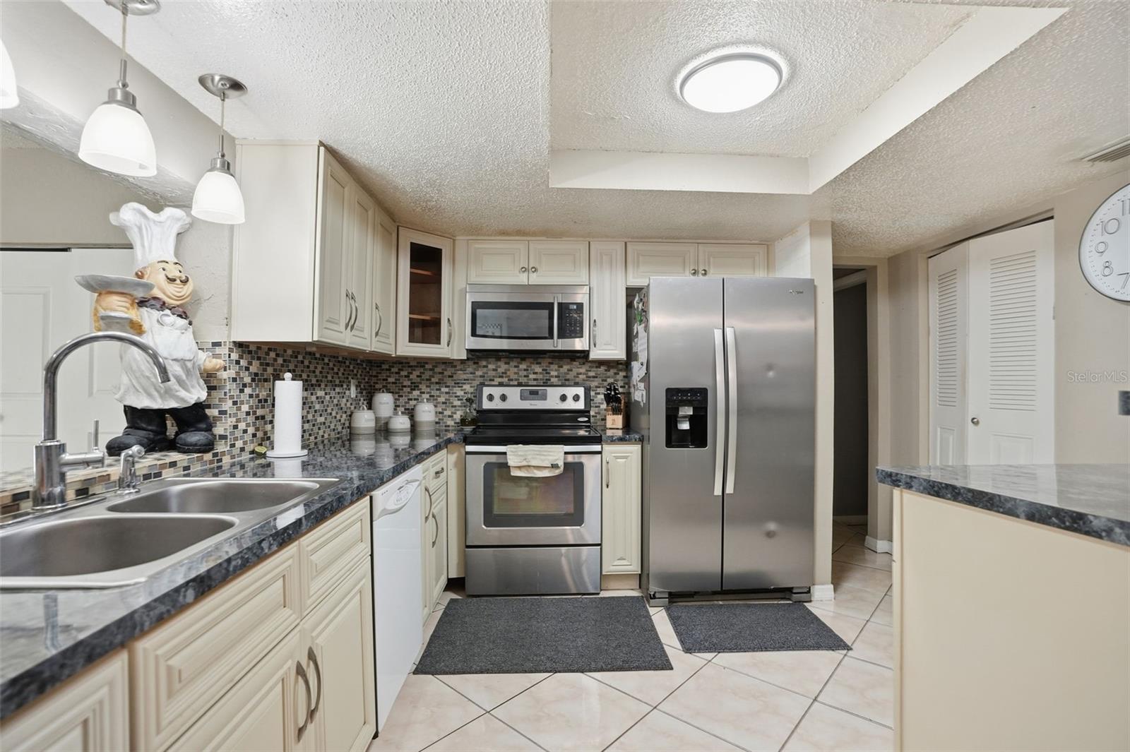 13380 BARLINGTON ST, SPRING HILL, FL — photo 17