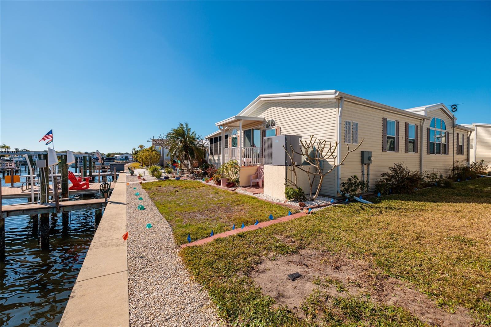 134 AMERICANA CT NE #216, ST PETERSBURG, FL — photo 25