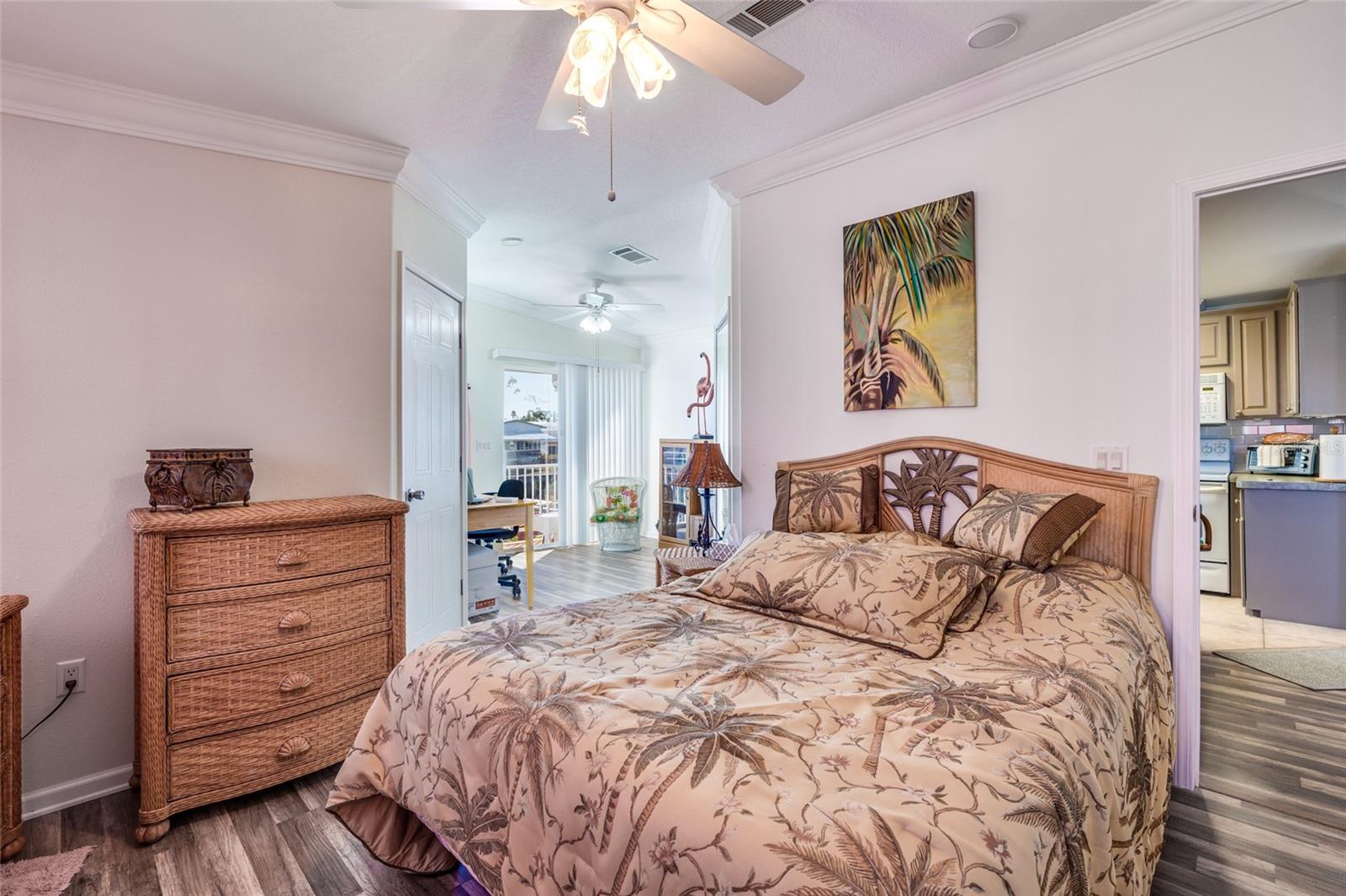 134 AMERICANA CT NE #216, ST PETERSBURG, FL — photo 26