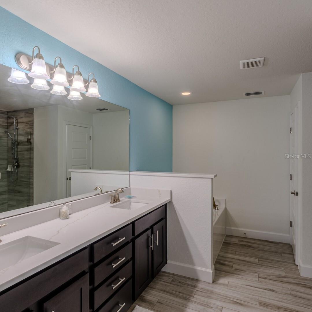 4638 CLARKE ST, NORTH PORT, FL — photo 17