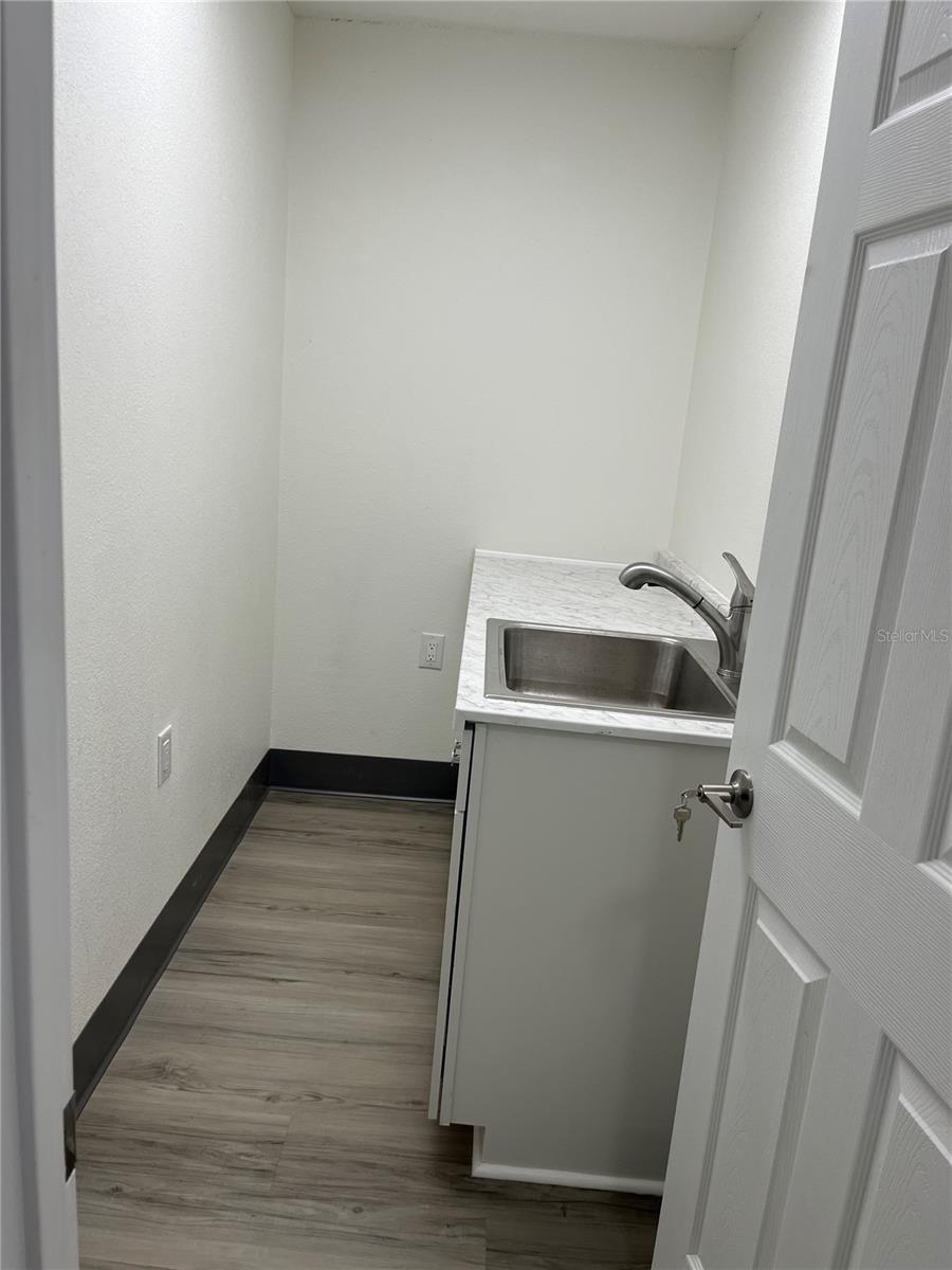 125 W PLYMOUTH AVE, SUITE 125C, DELAND, FL — photo 23