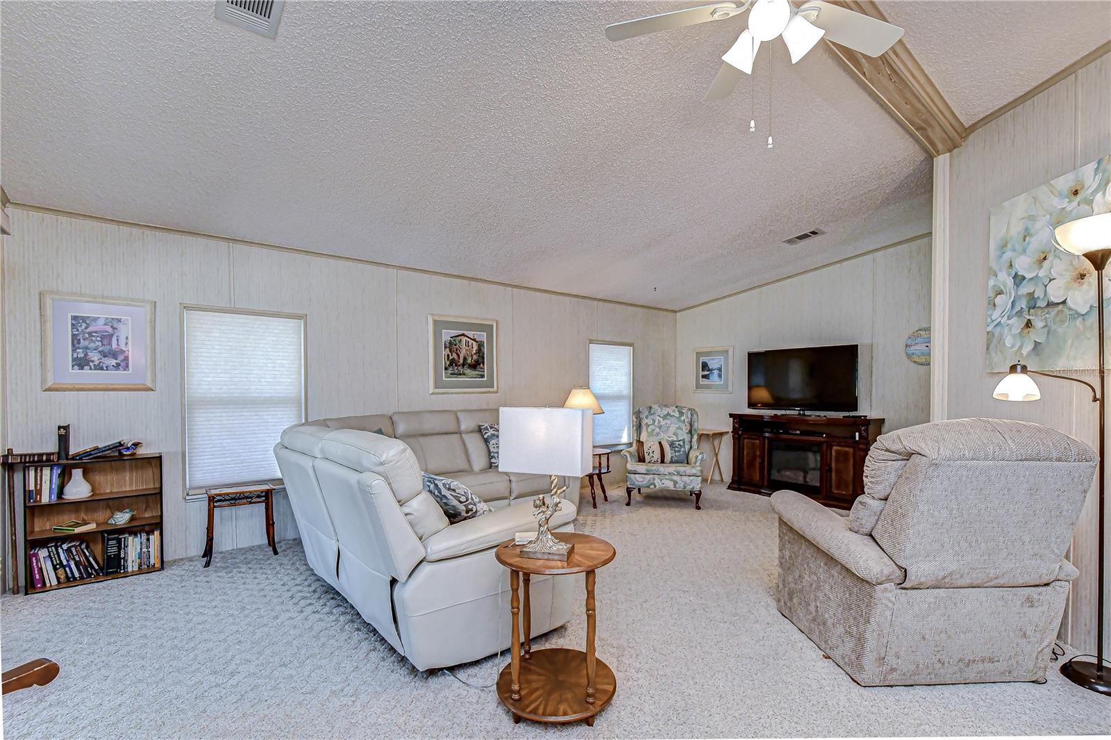4843 BLANCO DR, ZEPHYRHILLS, FL — photo 22