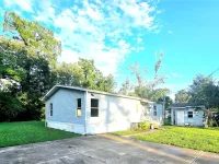 208 PINE TREE TRAIL — photo 2