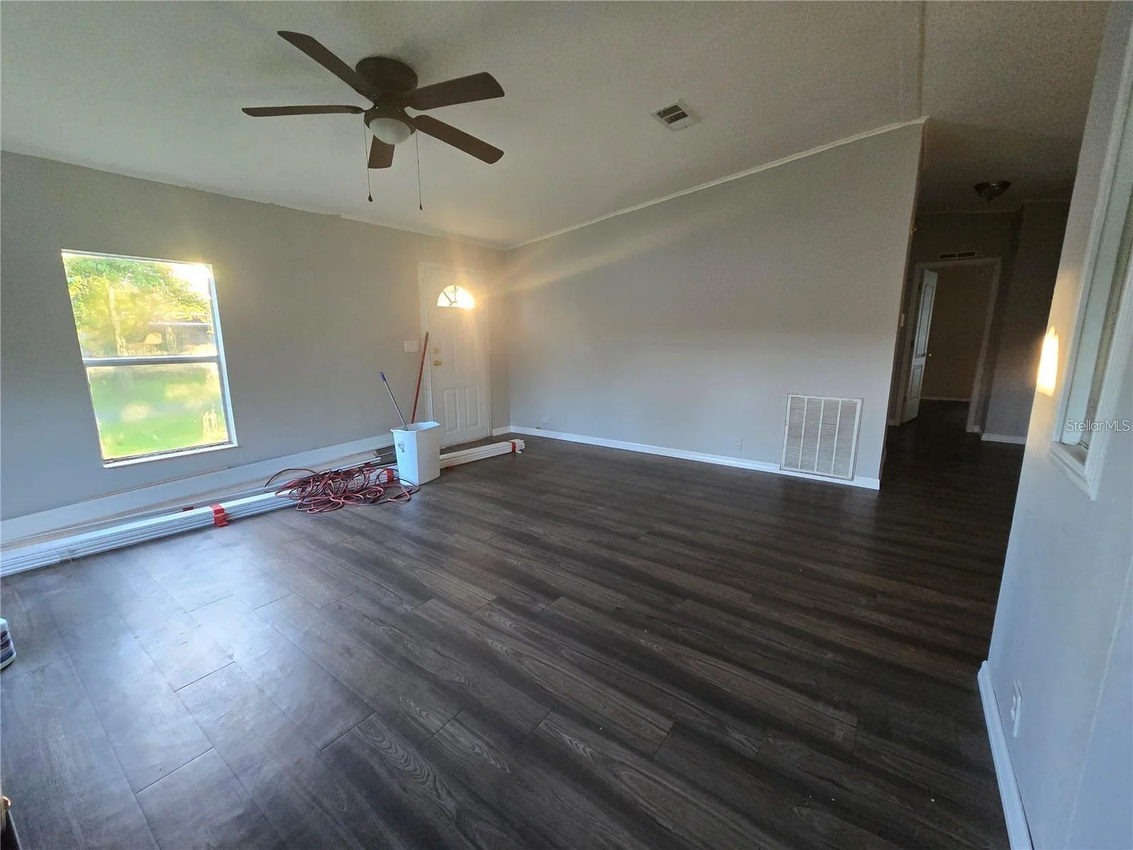 208 PINE TREE TRAIL, CRESCENT CITY, FL — photo 3