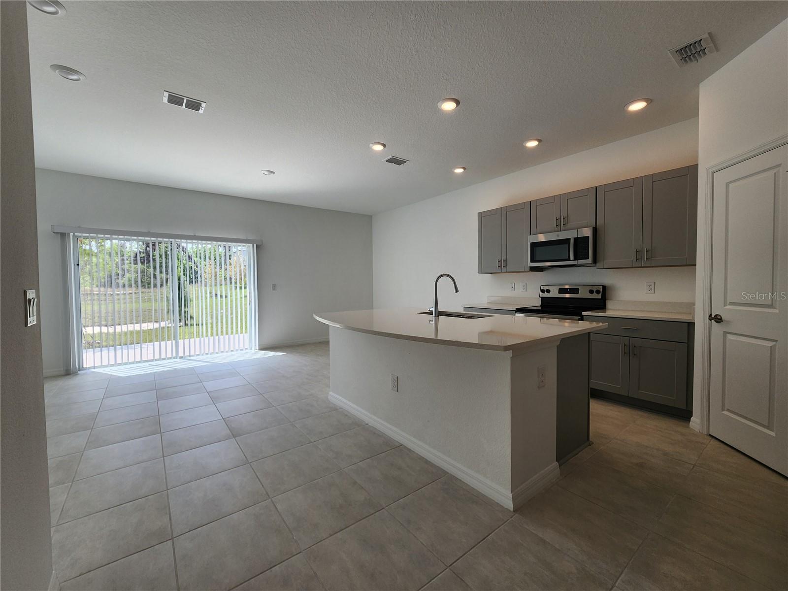 2612 PENGUIN BLVD, DAVENPORT, FL — photo 5