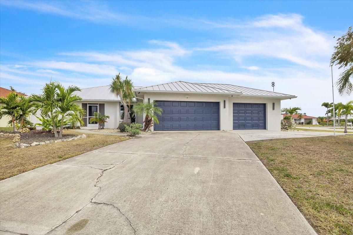 840 VIA TUNIS, PUNTA GORDA, FL — photo 2