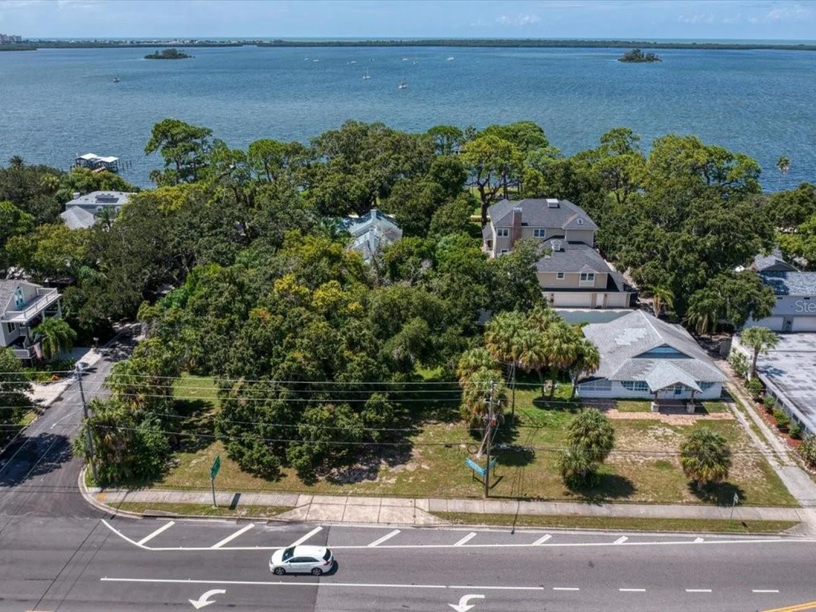 1040 BROADWAY, DUNEDIN, FL — photo 3