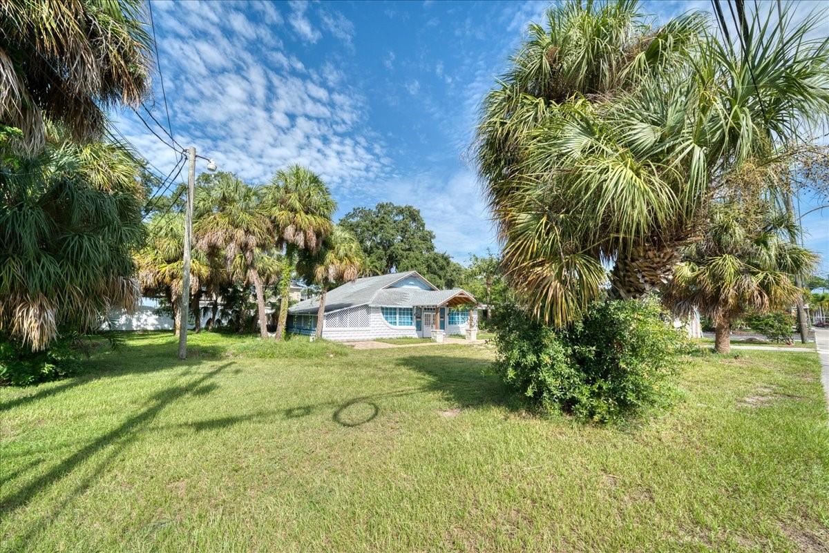 1040 BROADWAY, DUNEDIN, FL — photo 30