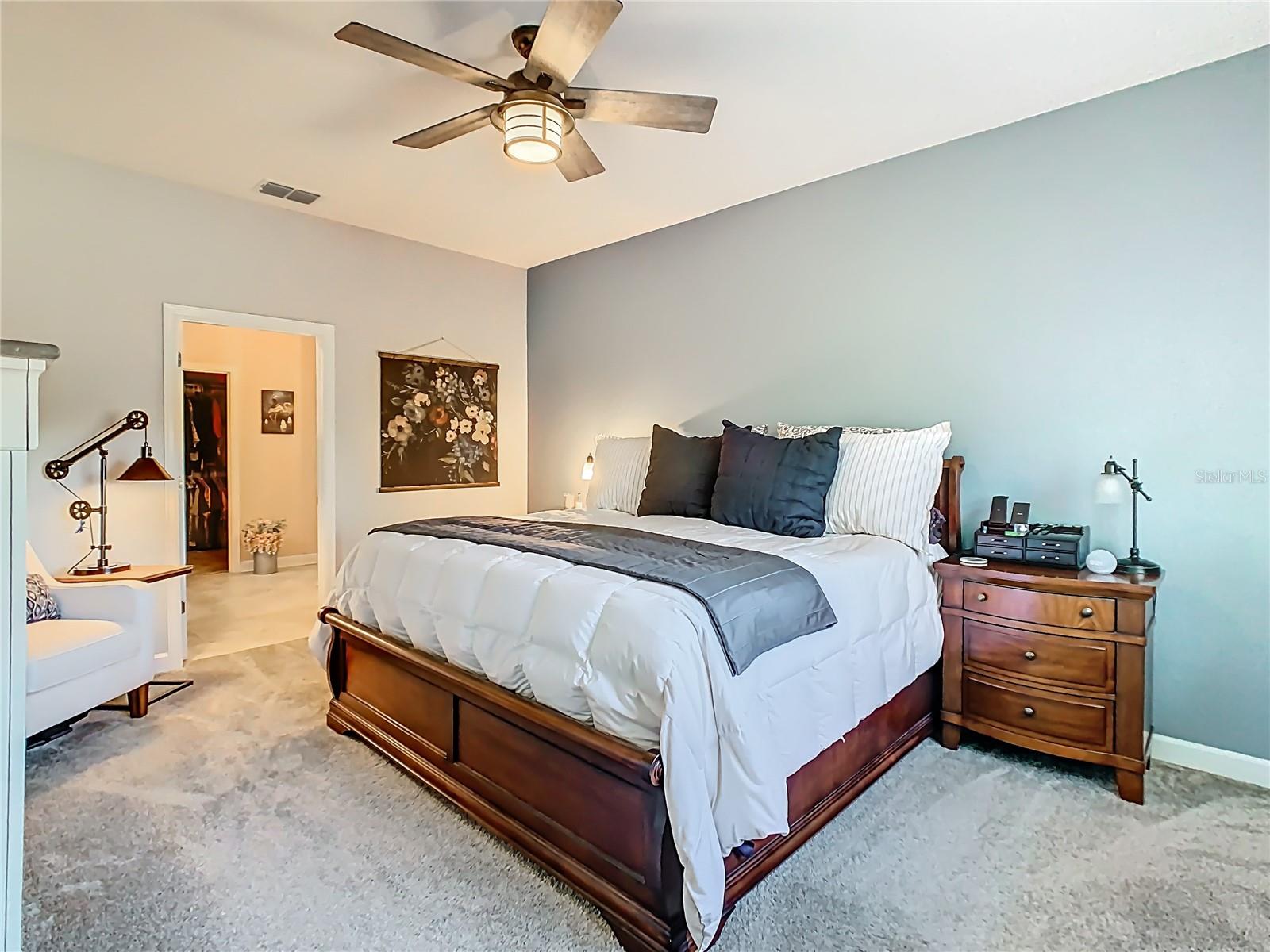 1055 OAK BLUFF DR, DAVENPORT, FL — photo 4