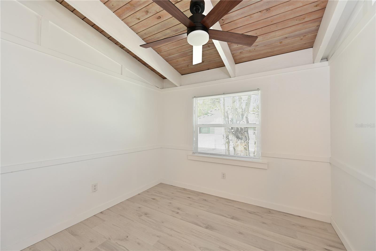 216 GLADIOLUS ST, ANNA MARIA, FL — photo 14
