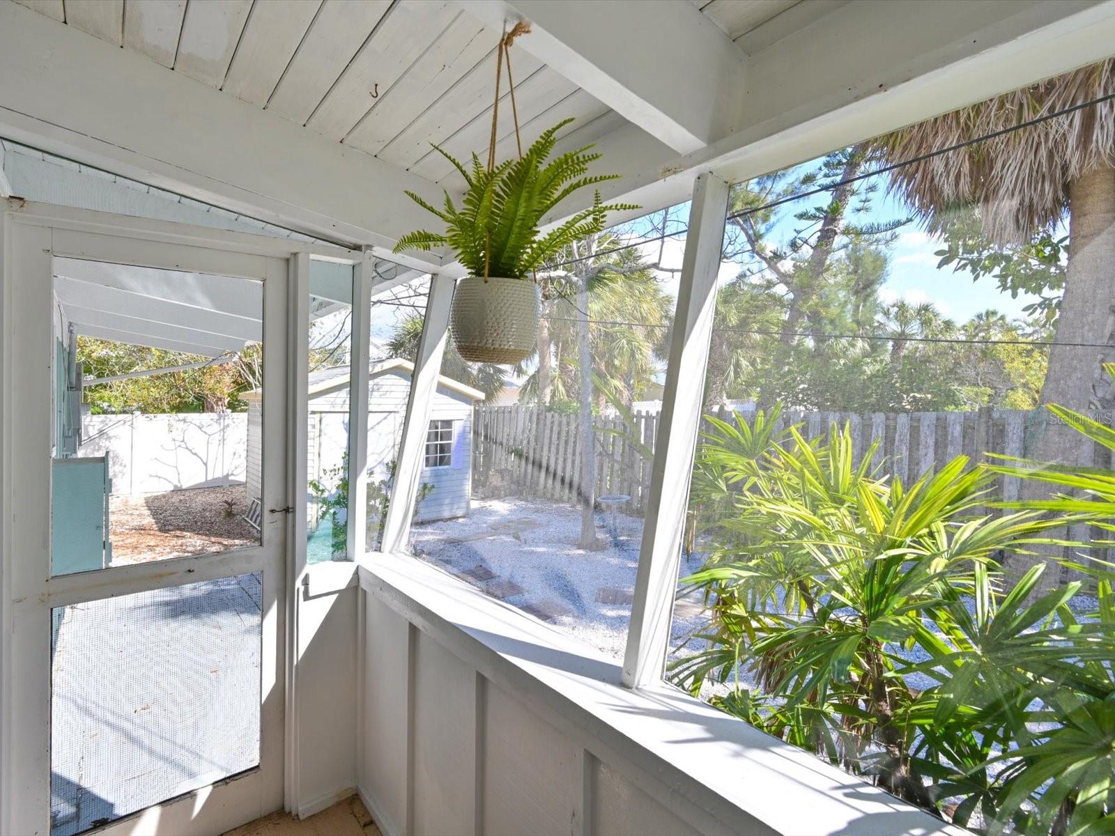 216 GLADIOLUS ST, ANNA MARIA, FL — photo 25
