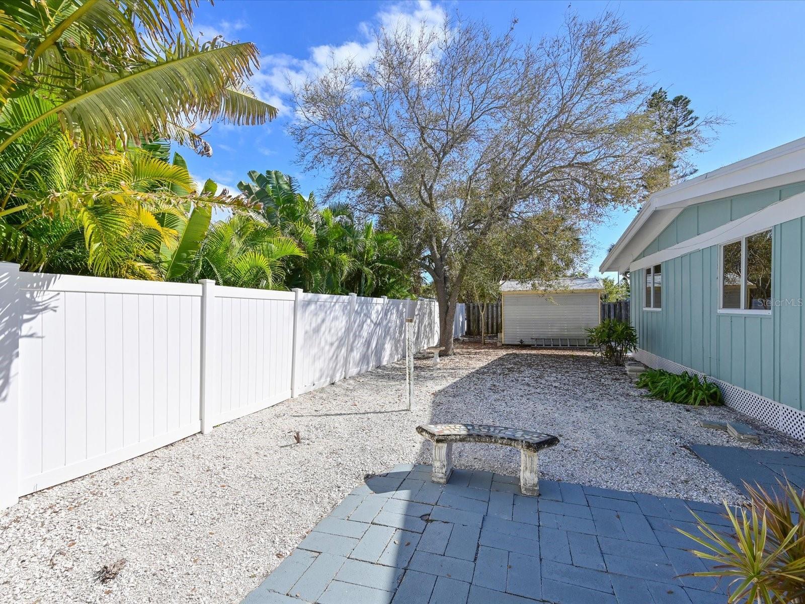216 GLADIOLUS ST, ANNA MARIA, FL — photo 24