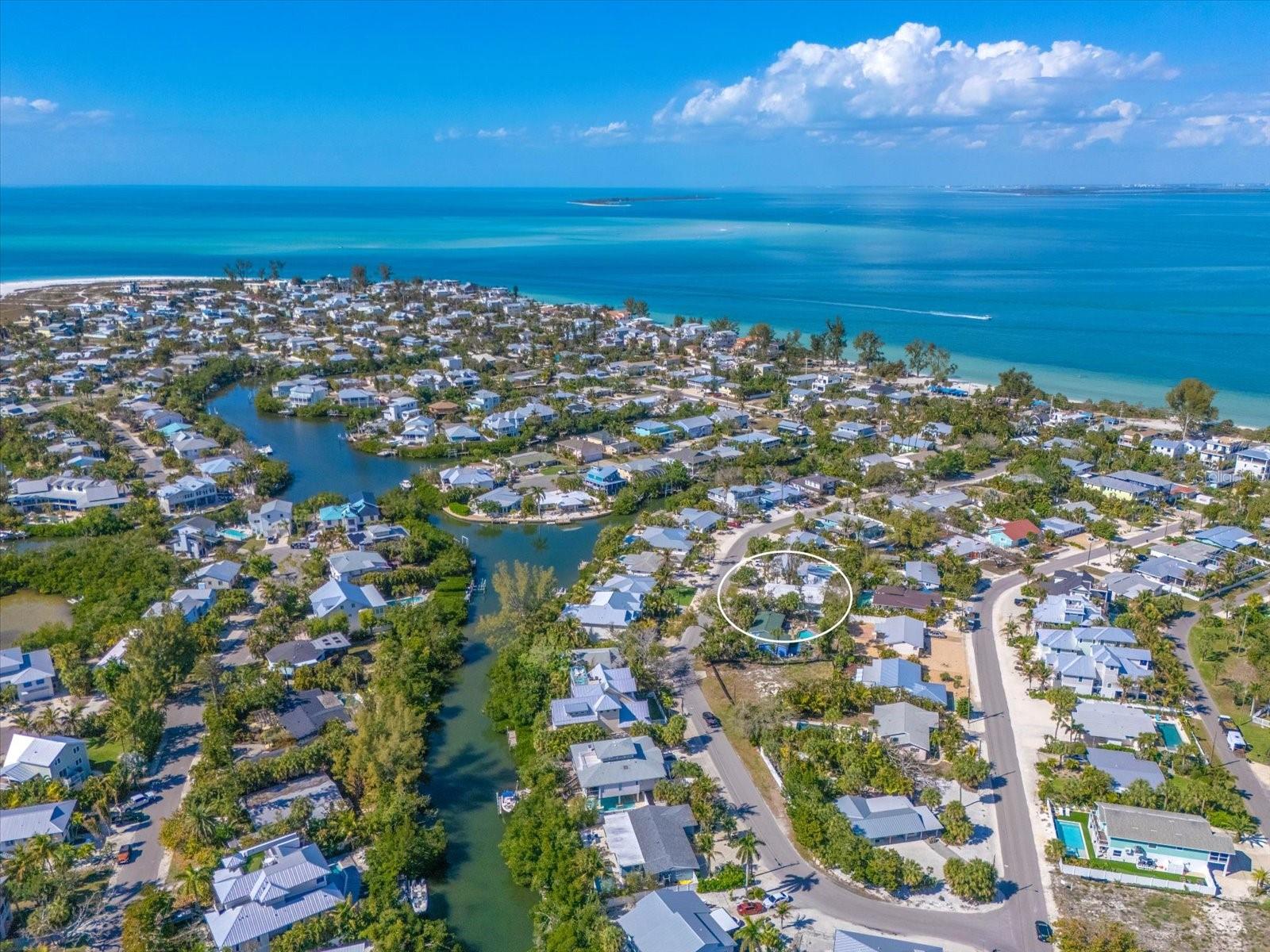 216 GLADIOLUS ST, ANNA MARIA, FL — photo 3