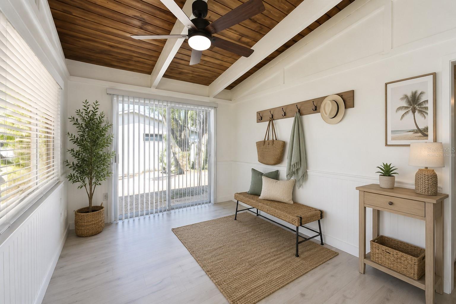 216 GLADIOLUS ST, ANNA MARIA, FL — photo 11