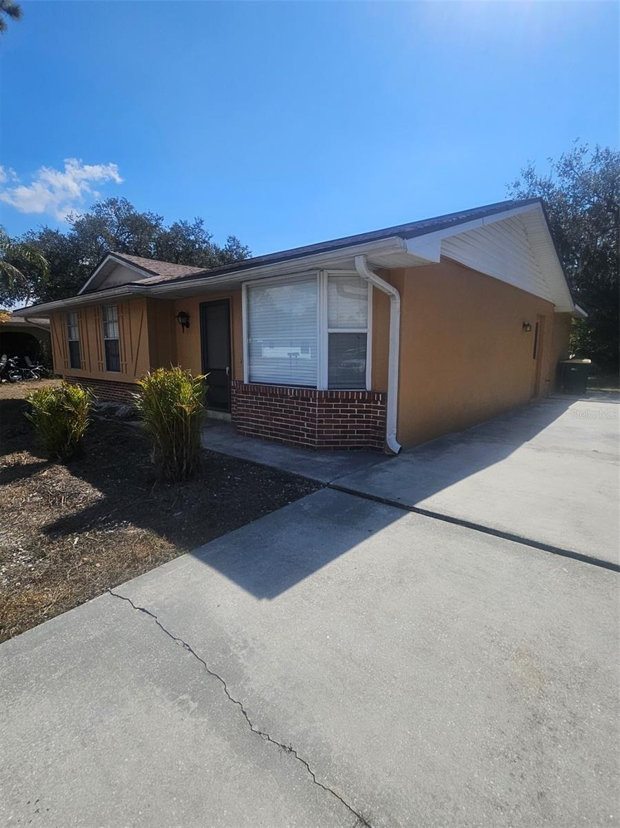 1225 ARMSDALE AVE, PORT CHARLOTTE, FL — photo 4