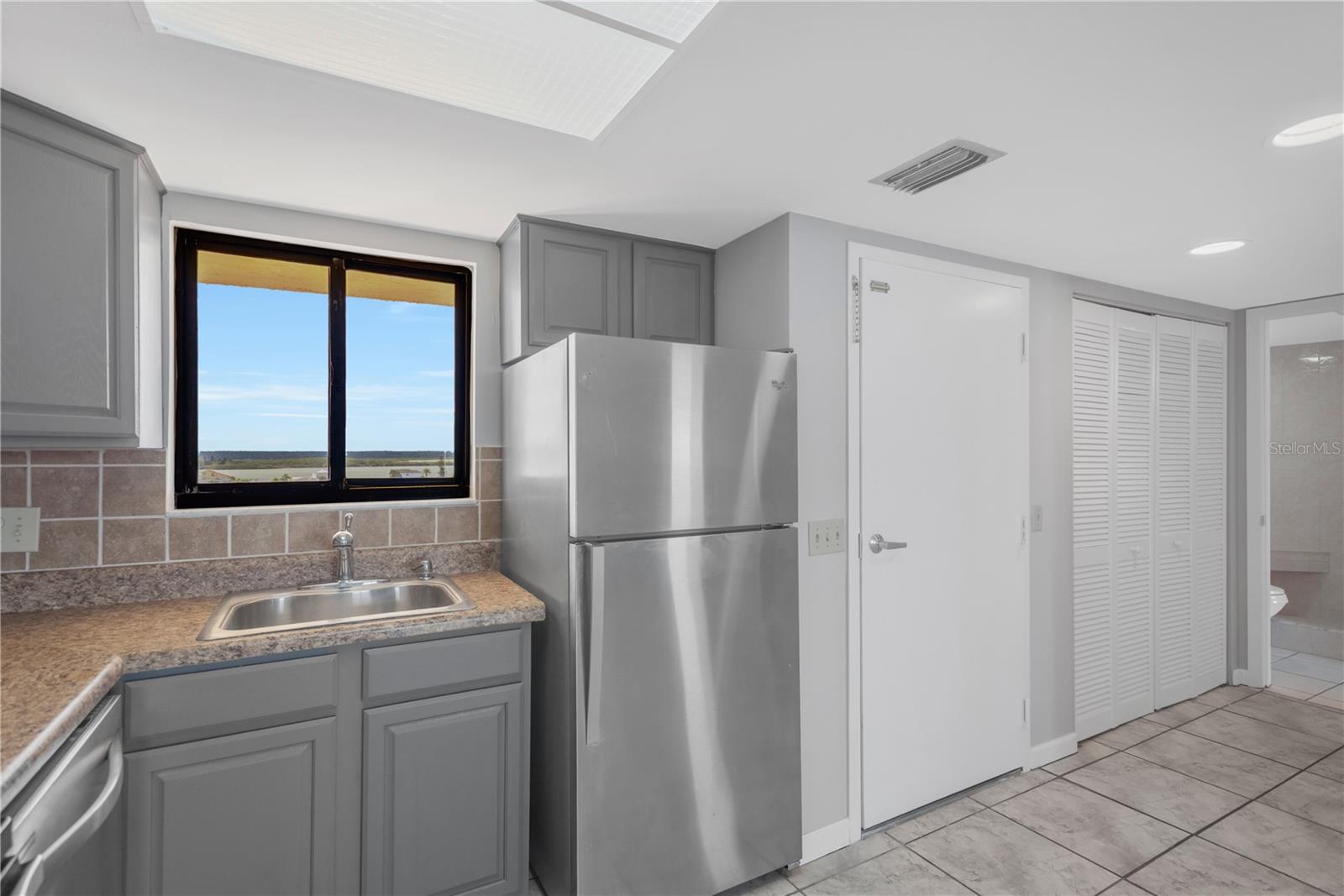 6009 SEA RANCH DR #705, HUDSON, FL — photo 2