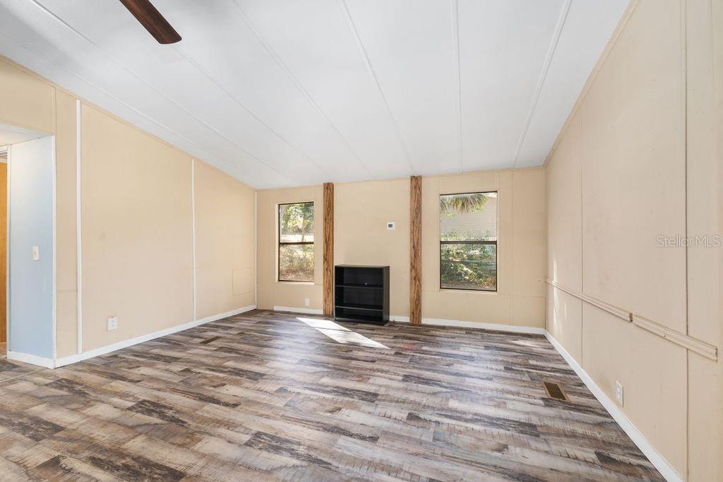 16302 SE 57TH ST, OCKLAWAHA, FL — photo 19