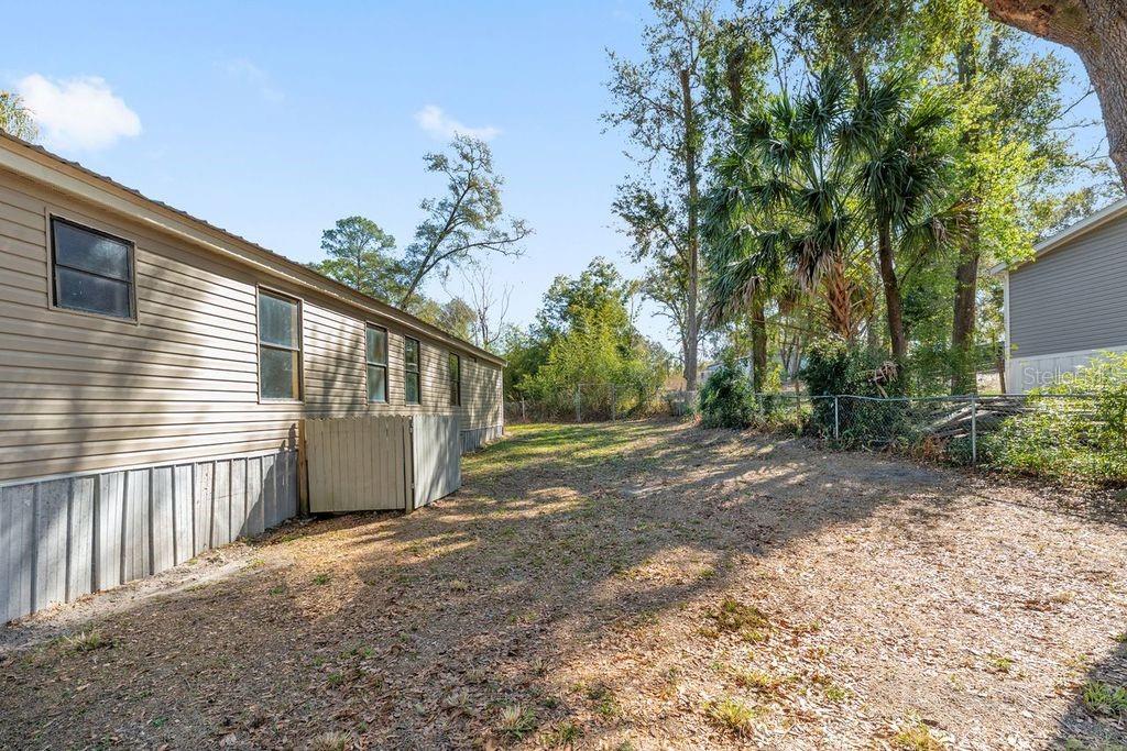 16302 SE 57TH ST, OCKLAWAHA, FL — photo 11