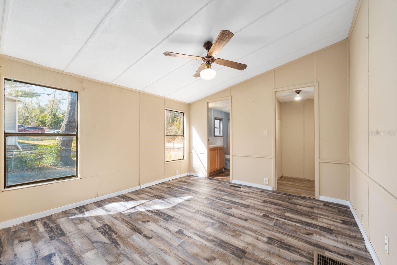 16302 SE 57TH ST, OCKLAWAHA, FL — photo 35