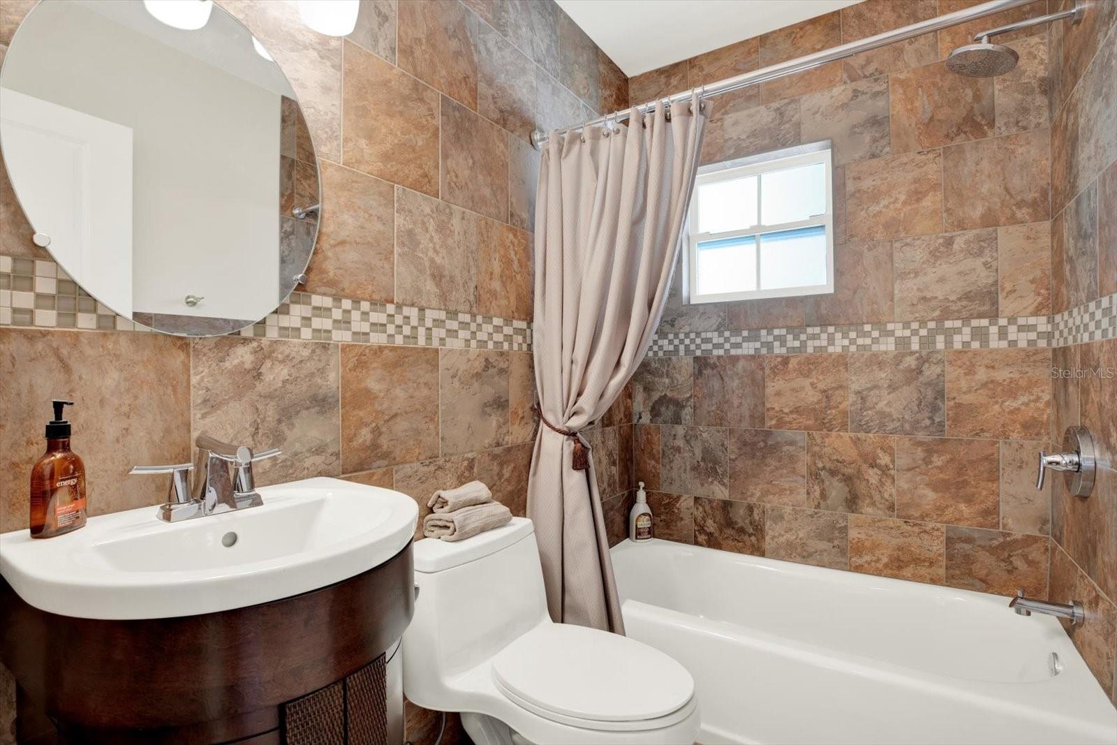 504 FAIRVIEW RD, BELLEAIR, FL — photo 29