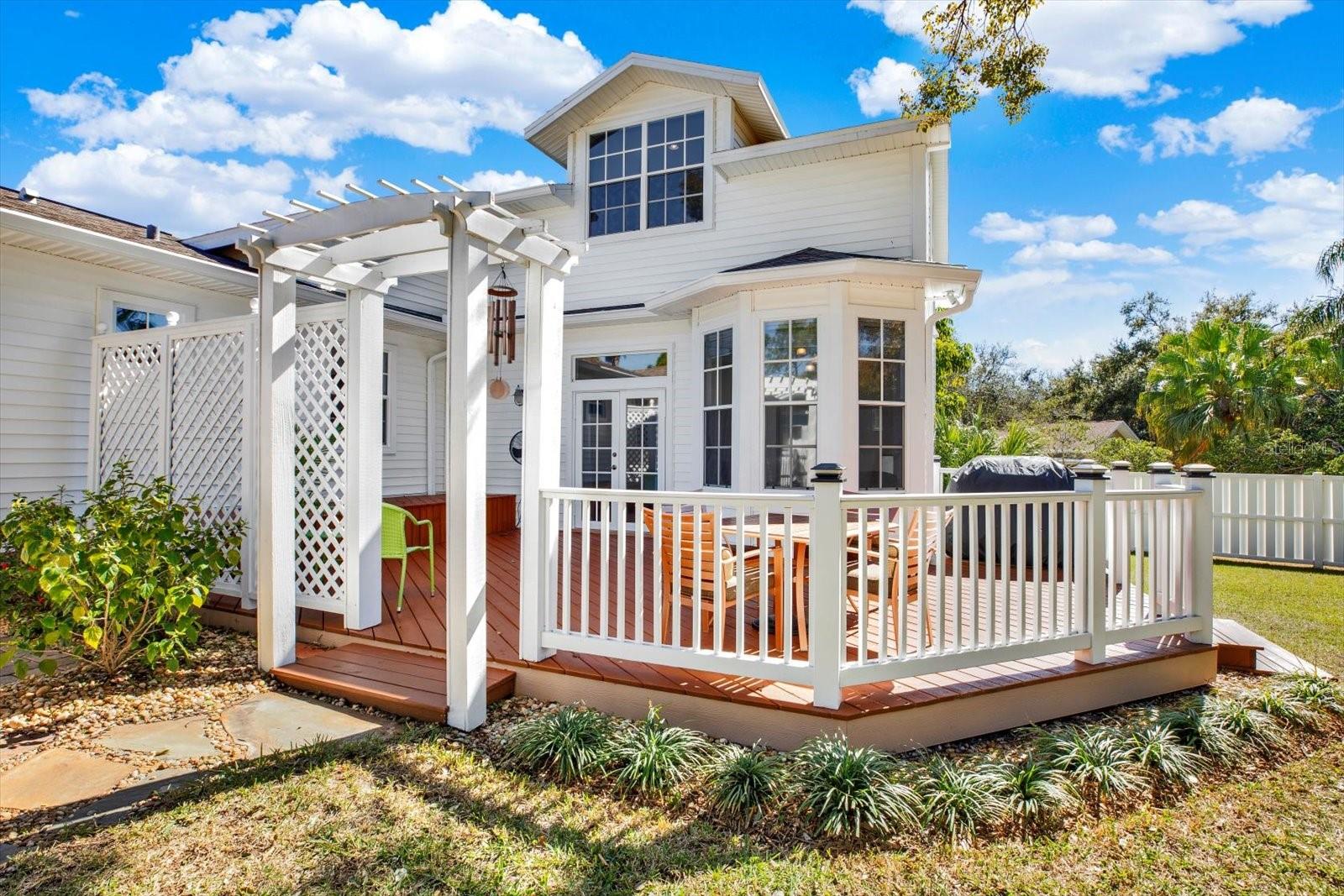 504 FAIRVIEW RD, BELLEAIR, FL — photo 39