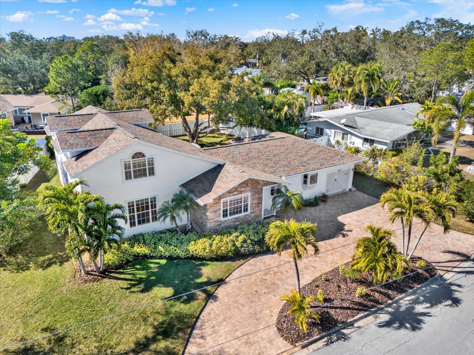 504 FAIRVIEW RD, BELLEAIR, FL — photo 44