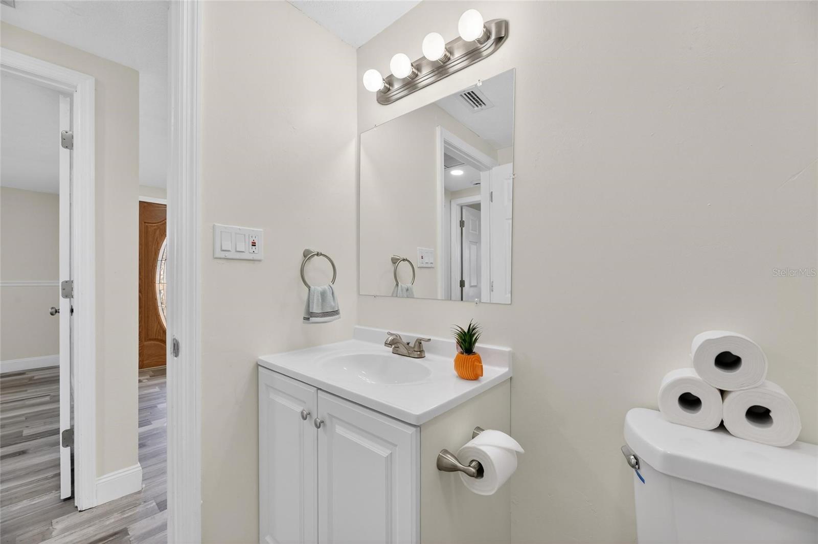 827 SEABREEZE DR, RUSKIN, FL — photo 29