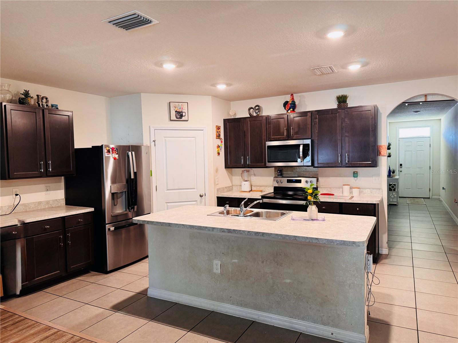 3783 SE 97TH LN, BELLEVIEW, FL — photo 10