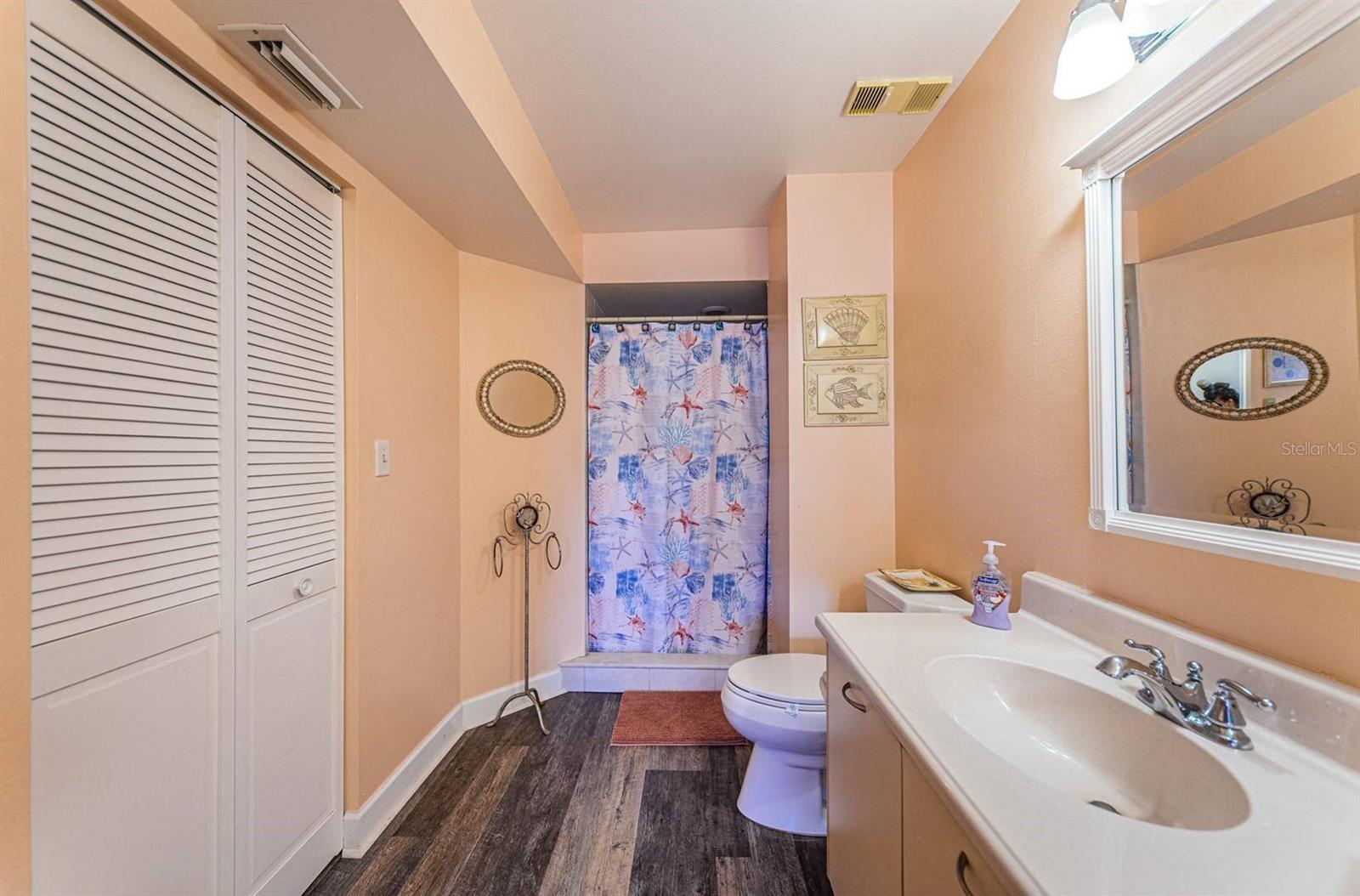 6100 BAHIA DEL MAR CIR #103, ST PETERSBURG, FL — photo 11