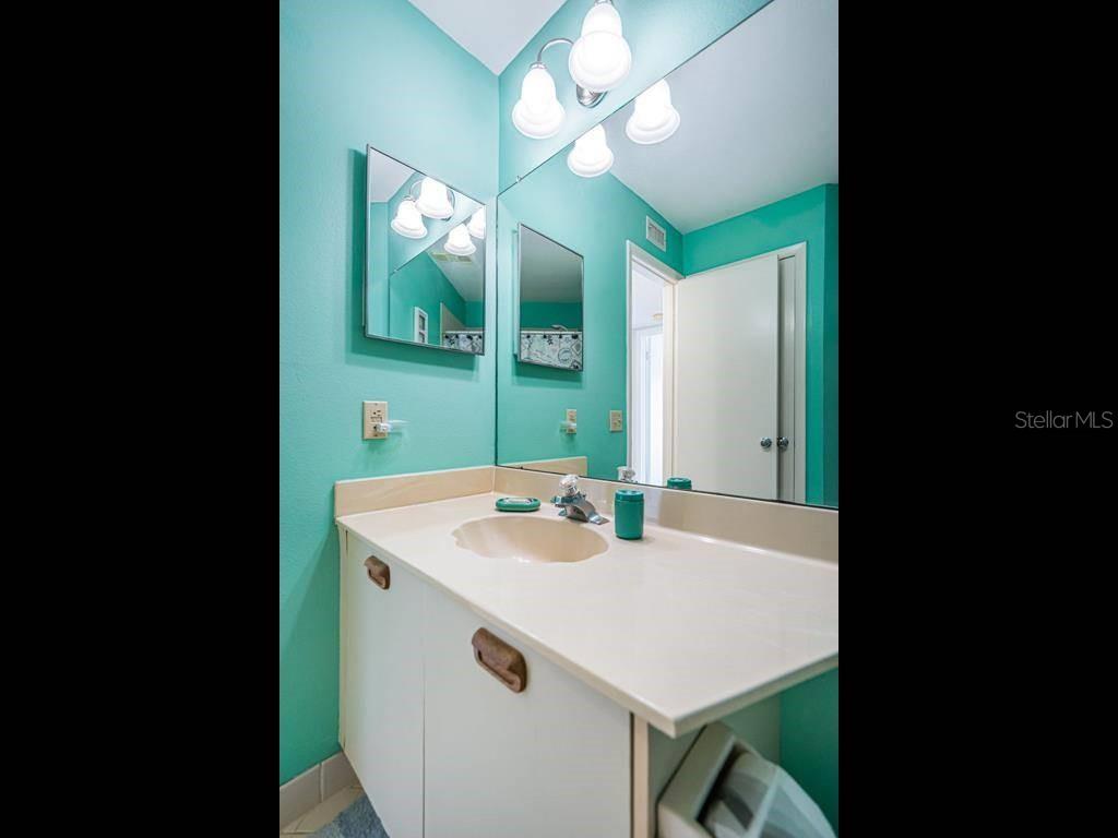 6050 BAHIA DEL MAR CIR #120, ST PETERSBURG, FL — photo 18