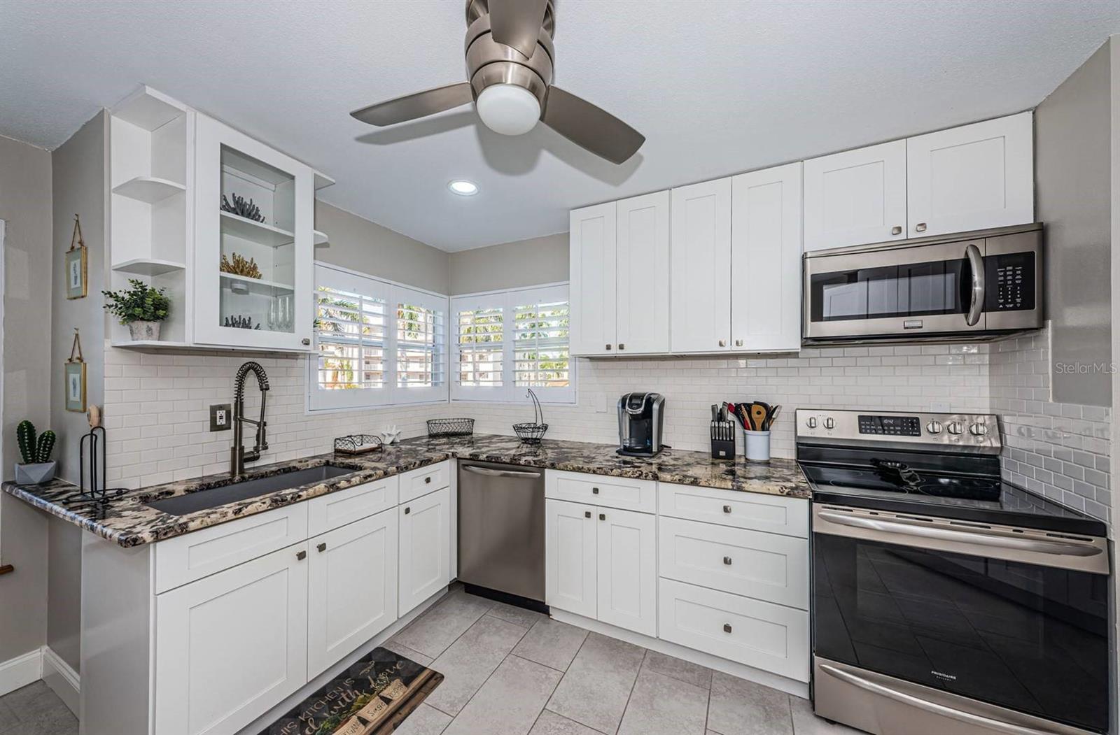 6000 BAHIA DEL MAR CIR #229, ST PETERSBURG, FL — photo 3