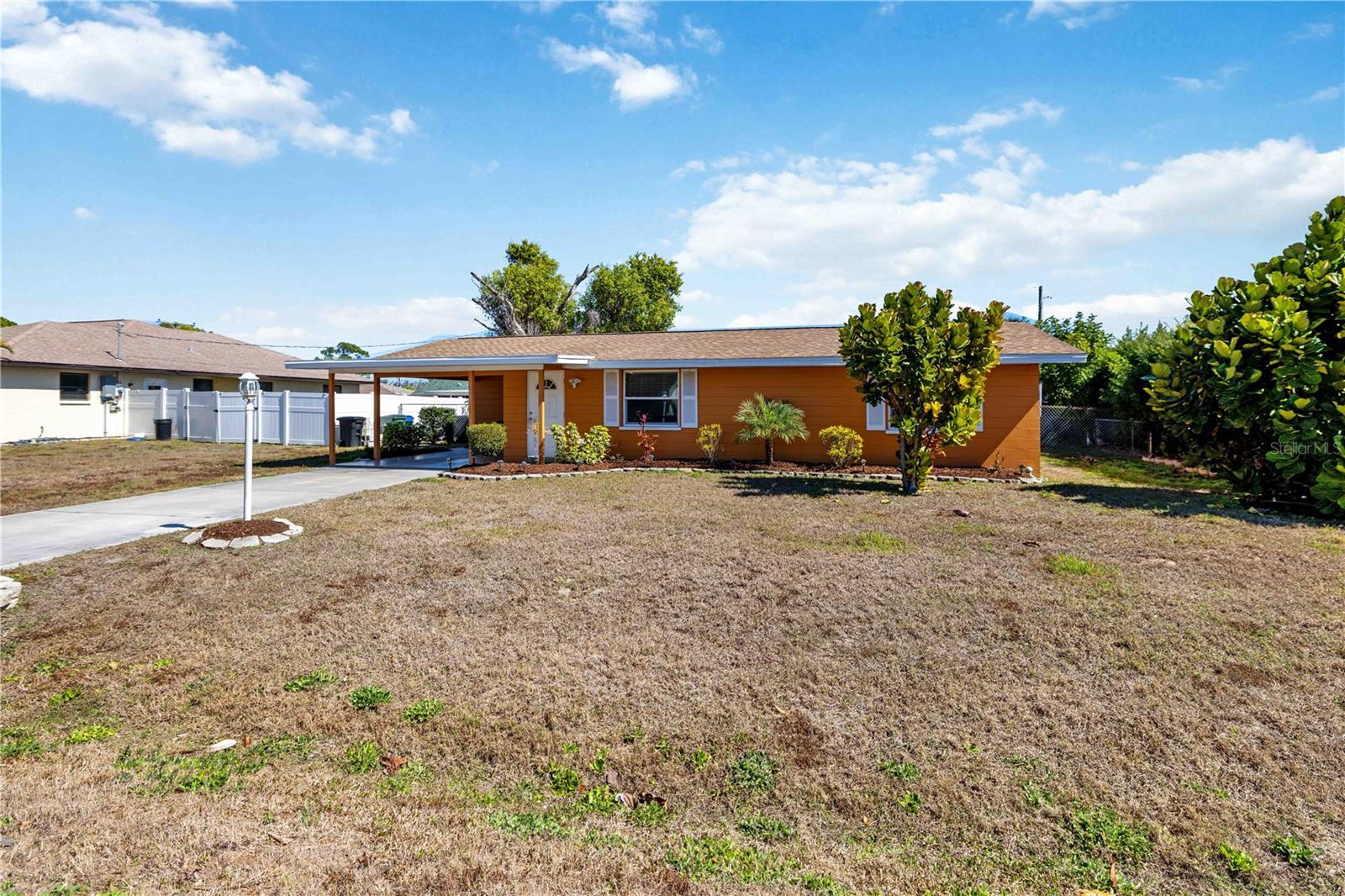 3035 SHAMROCK DR, VENICE, FL — photo 2