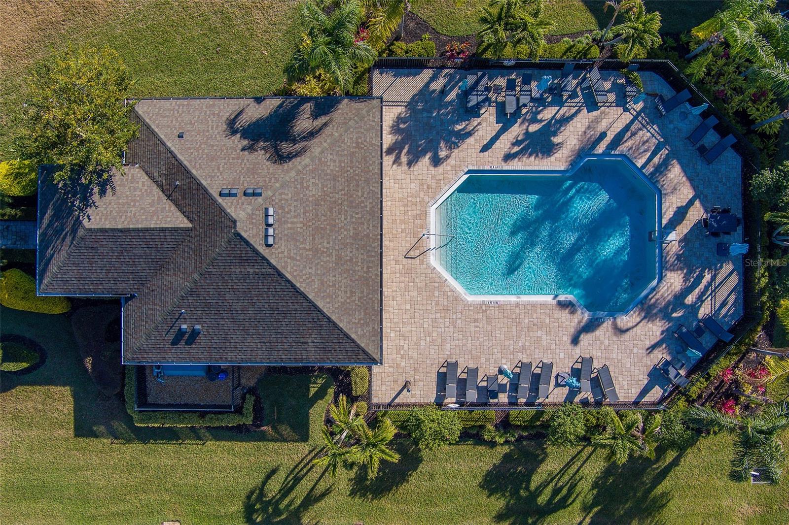 2416 FOGGY CREEK CIR, CLEARWATER, FL — photo 4