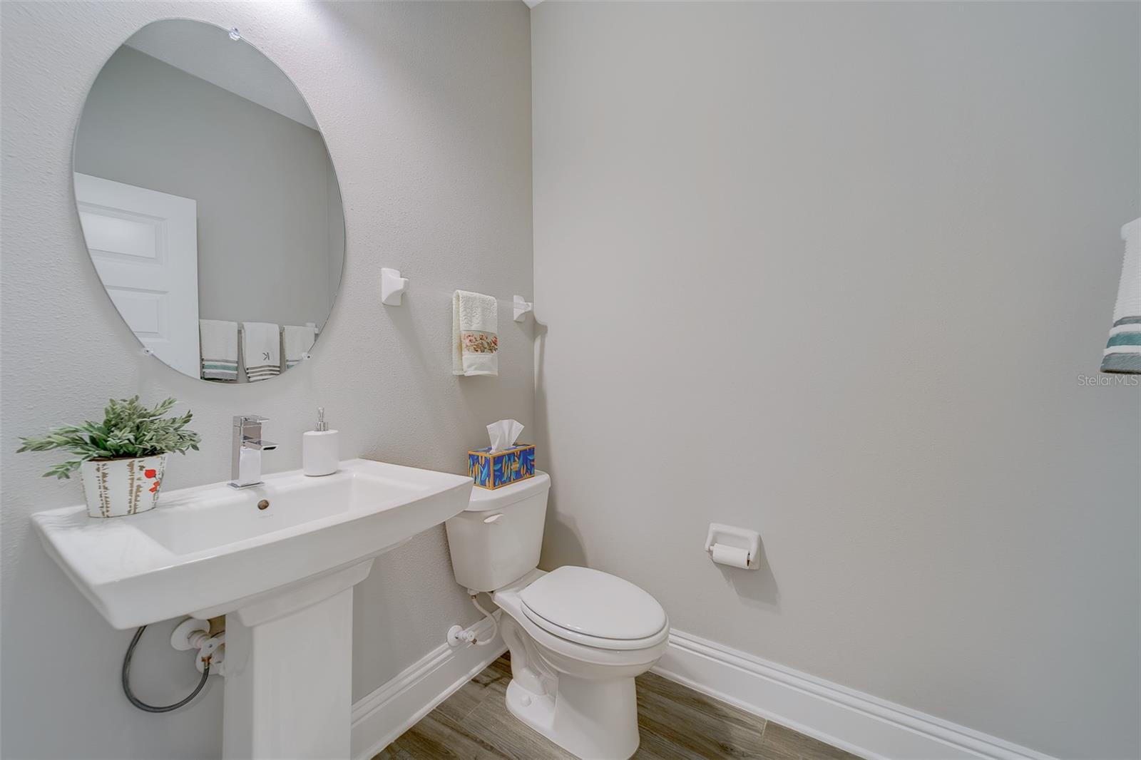 2416 FOGGY CREEK CIR, CLEARWATER, FL — photo 22