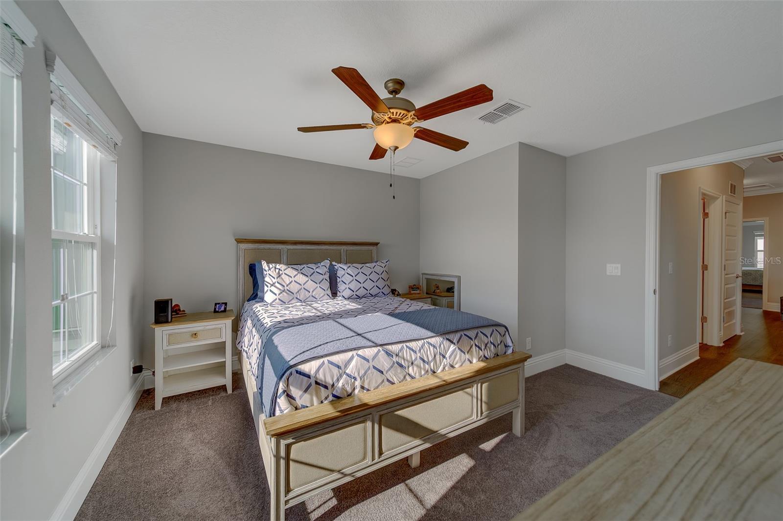 2416 FOGGY CREEK CIR, CLEARWATER, FL — photo 34