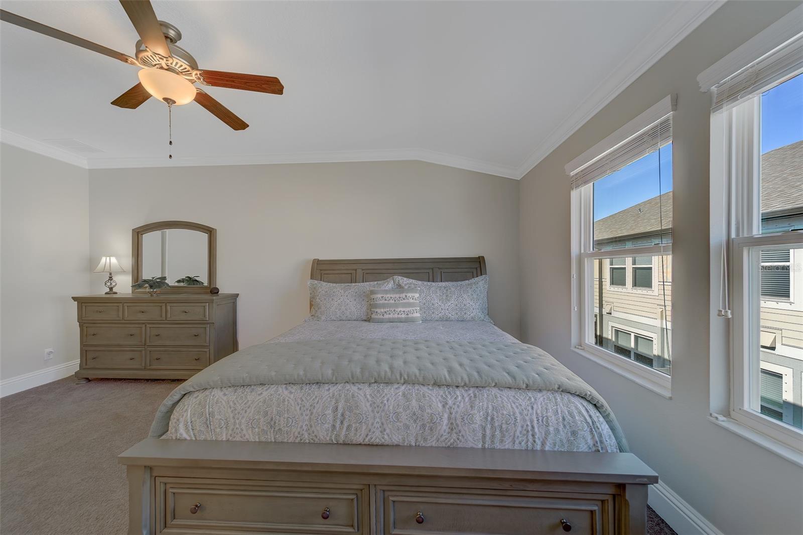 2416 FOGGY CREEK CIR, CLEARWATER, FL — photo 45