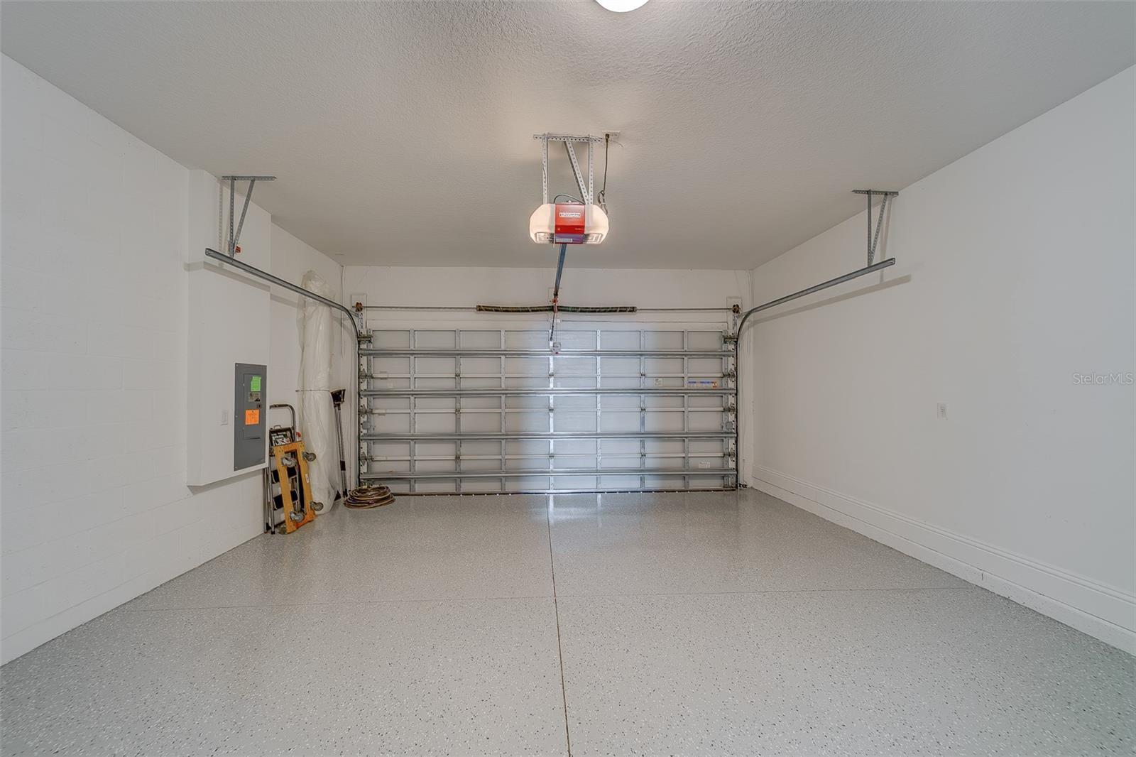 2416 FOGGY CREEK CIR, CLEARWATER, FL — photo 54
