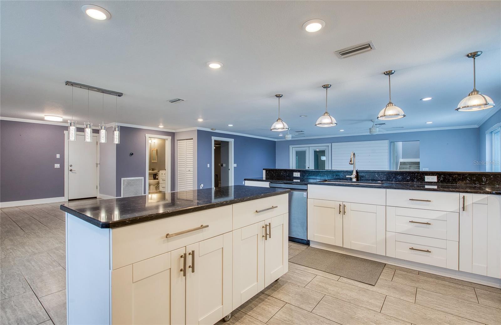 6408 7TH AVE N, ST PETERSBURG, FL — photo 16