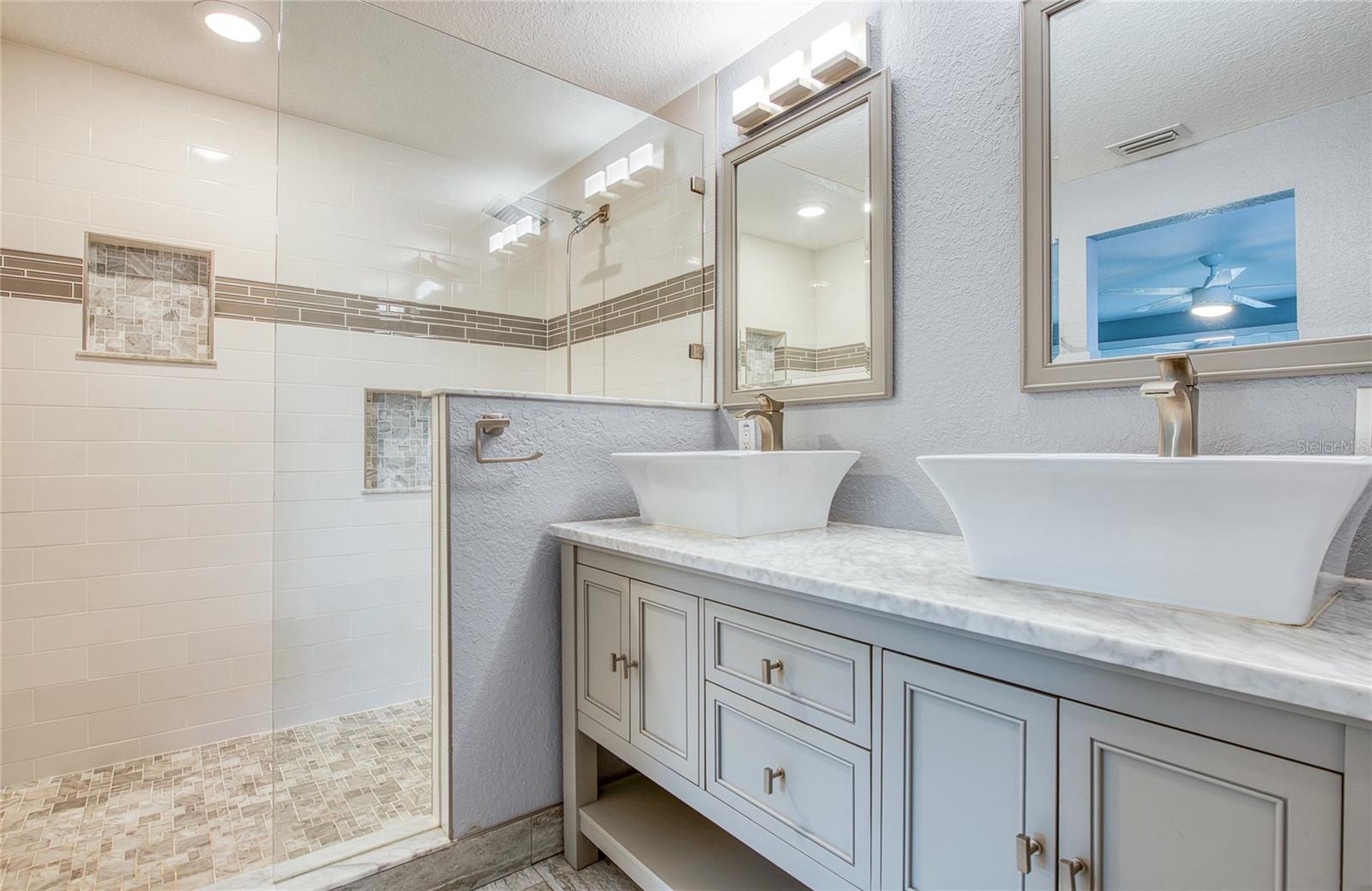 6408 7TH AVE N, ST PETERSBURG, FL — photo 33