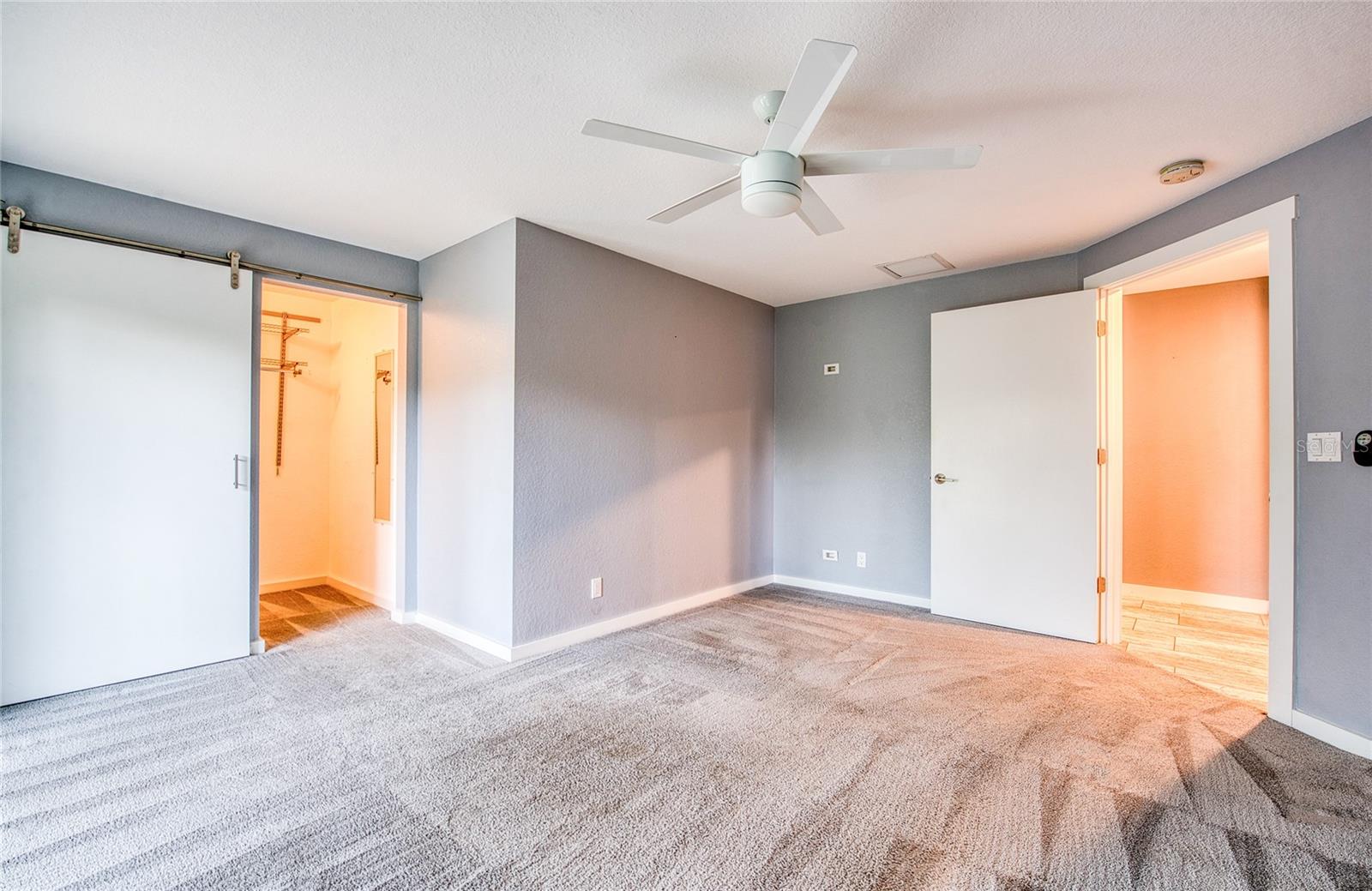 6408 7TH AVE N, ST PETERSBURG, FL — photo 37