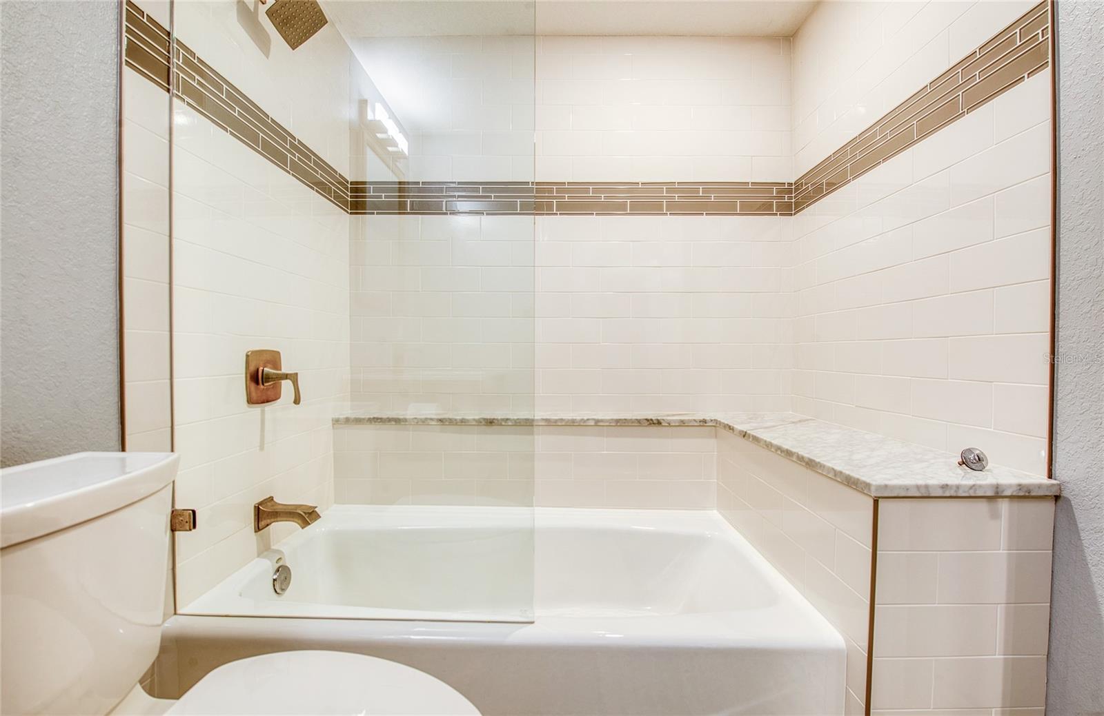 6408 7TH AVE N, ST PETERSBURG, FL — photo 39