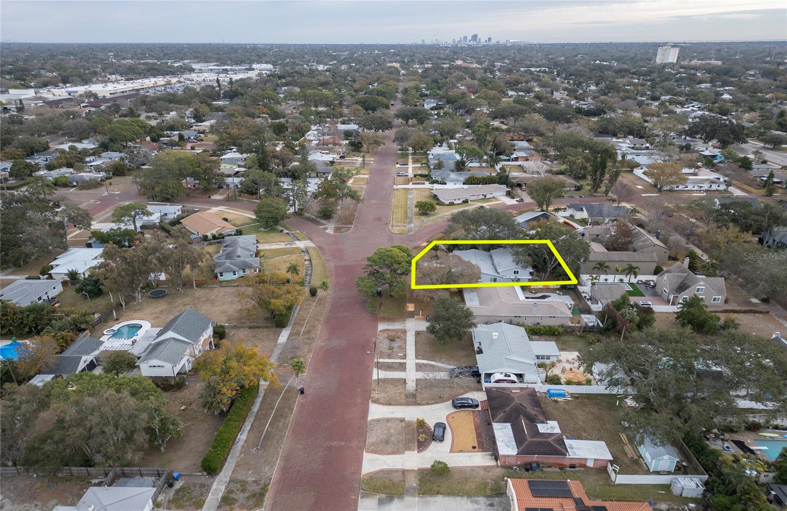 6408 7TH AVE N, ST PETERSBURG, FL — photo 54