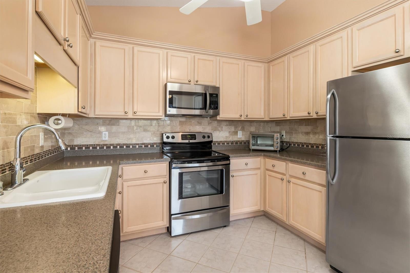3322 GRAND VISTA CT #203, PORT CHARLOTTE, FL — photo 18