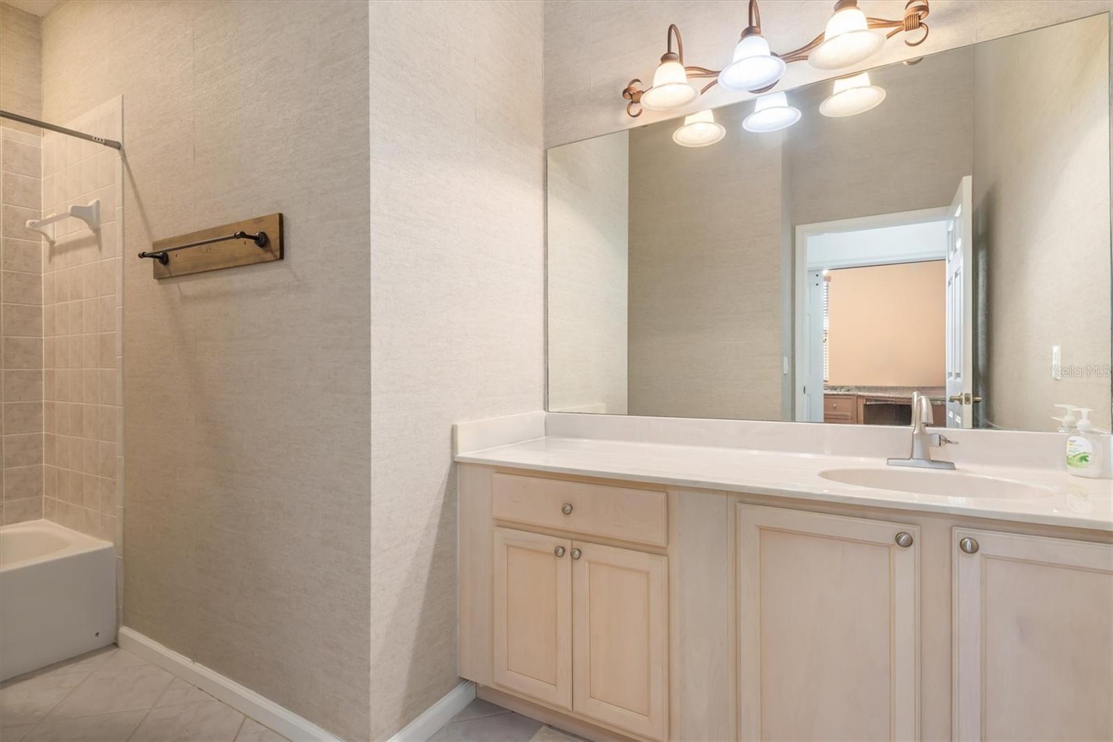 3322 GRAND VISTA CT #203, PORT CHARLOTTE, FL — photo 31